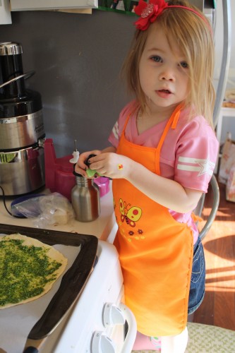 Blythe making pizza