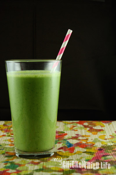 Tropical Green Smoothie - My Chicken Fried Life